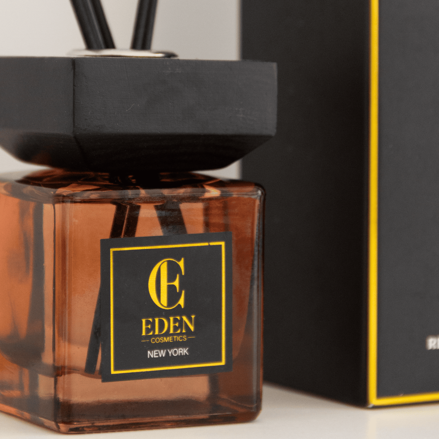 Diffuseur de Parfum d’Ambiance – 120 ml avec Bâtonnets